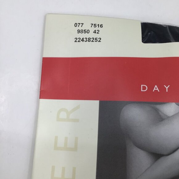 Vintage Avenue Day Sheer Pantyhose Nylons Plus Size EE Deadstock NOS New Navy - Picture 3 of 7